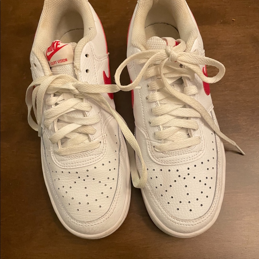 Nike Court Vision